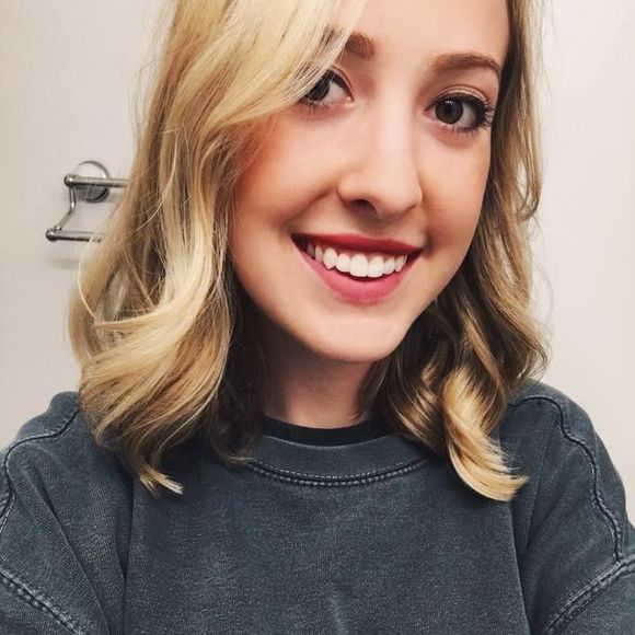 Meet your Posher, Marisa - Picture 1 of 1